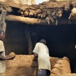 Reconstruction d_une Takienta, Koutammakou, Togo